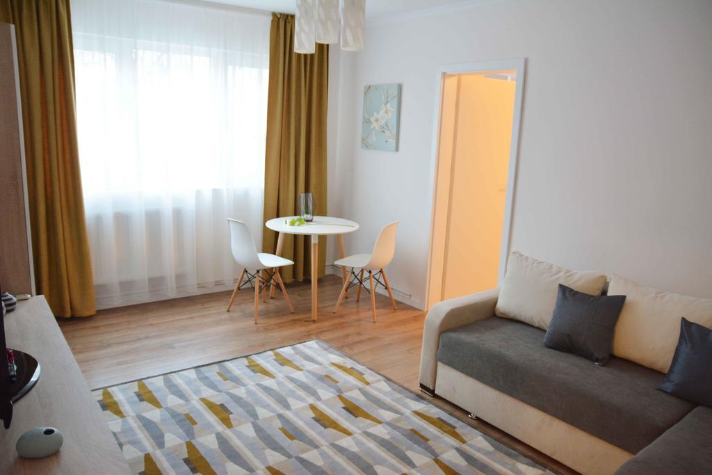 Smp Apartment Timisoara Esterno foto